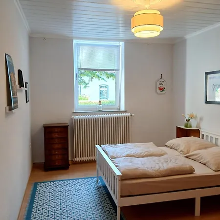Apartment Budget-ferienwohnung In Meeresnaehe - Nur 5 Gehminuten Zum